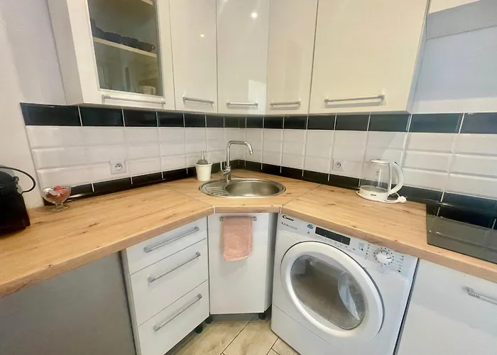 Apartament Na Szczytnej - Parking